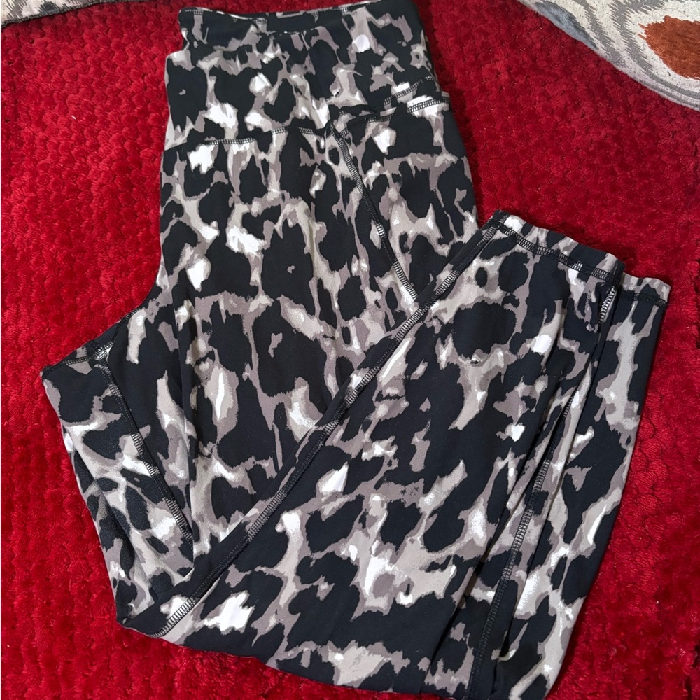 Lane Bryant 💖 Livi activewear 7/8 legging